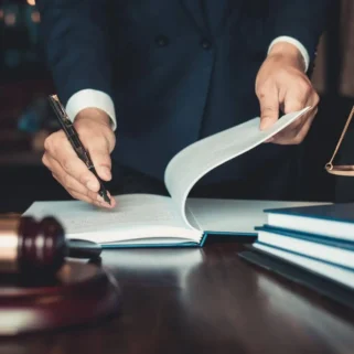 Unterschiedliche Rechte und Pflichten